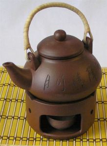 Чайник для заваривания чая – необходимый элемент чайной церемонии