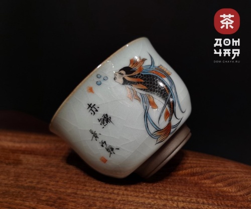 Пиала "Золотая рыбка", Цзиньдэчжэньский фарфор, ручная роспись,100 мл.