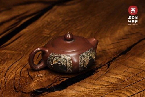 Авторский Чайник из Гуанси "Плоский Сиши с гравировкой чайников 4х разных форм" #272, 135мл.
